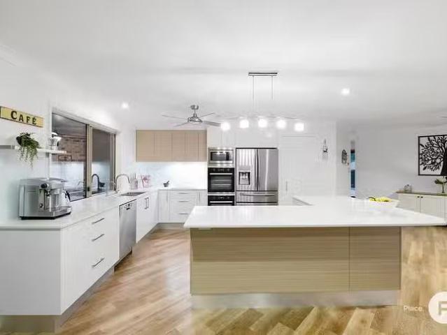 New 19 Branxton Place, Parkinson, QLD 4115