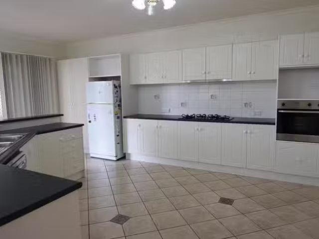 Unique 19 St James Boulevard, Brompton, SA 5007