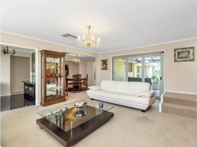 For Rent! 19 Tauchert Street, Chapman House for rent Listed b.