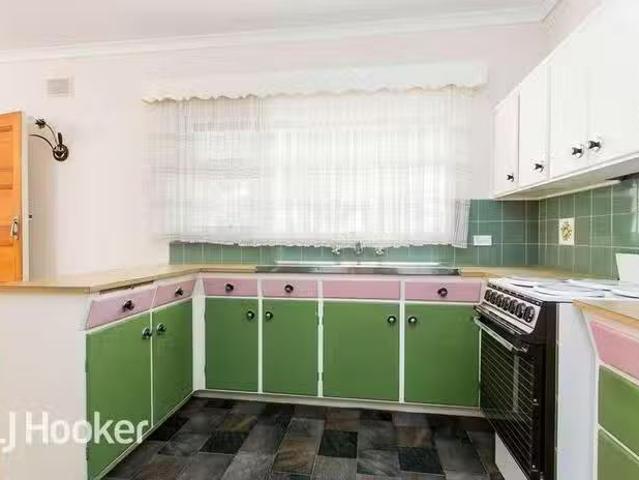 Charming 19A Cranbrook Avenue, Underdale, SA 5032