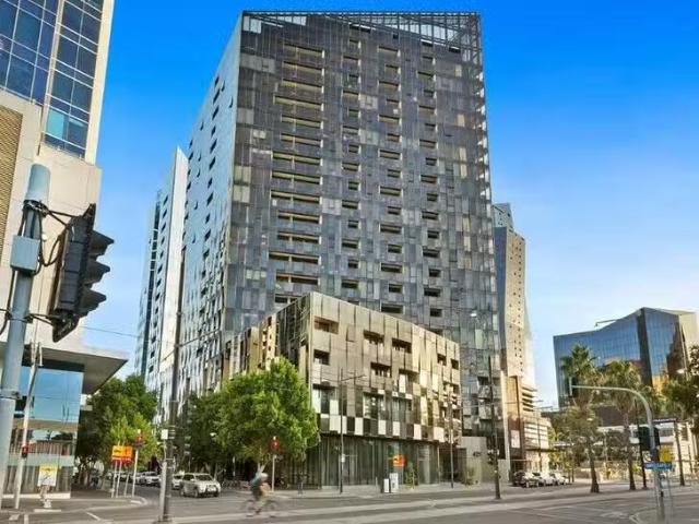 Cheap 1006/15 Doepel Way, Docklands, VIC 3008