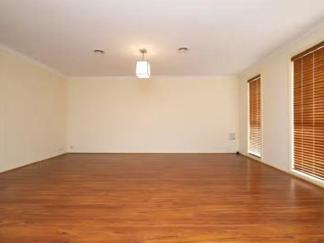 Unique 101 Catherine Drive, Hillside VIC 3037