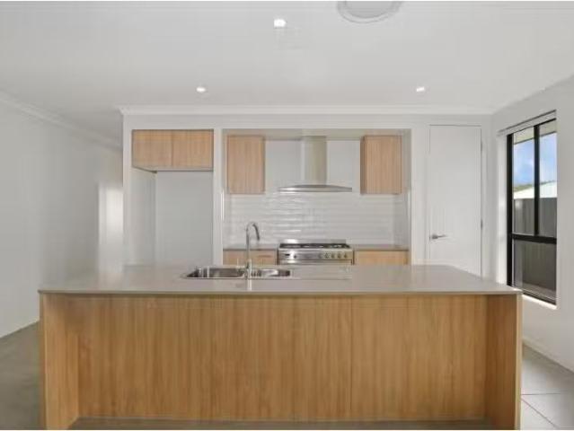 New 101 Panorama Drive, Springfield House for rent Listed by.