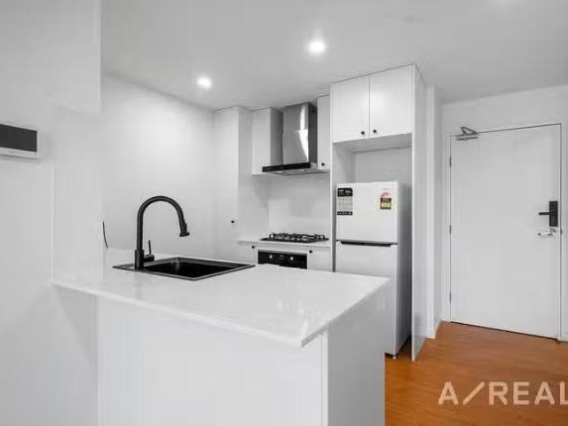 Rental! 102/25 Mountfield Avenue, Malvern East, VIC 3145