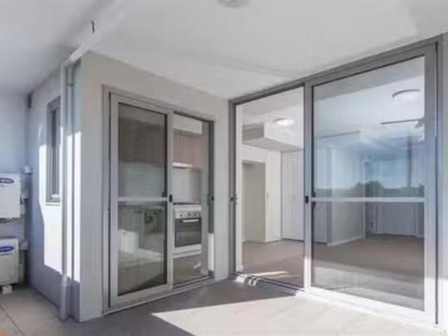 Nice 105/15 Bland Street, Coopers Plains, QLD 4108