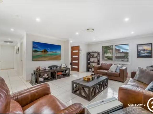 Cozy 10/51 Fitzgerald Avenue, Edensor Park Apartment for rent.