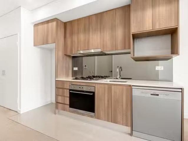 Nice 105/40 Pinnacle Street, Miranda, NSW 2228