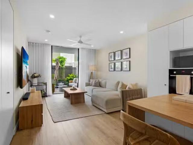 Unique 106/1 Waterfront Place, Robina, QLD 4226 Apartment fo.