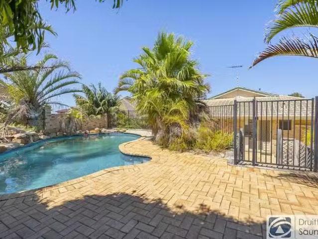 Just in! 10 Calypso Retreat, Ocean Reef, WA 6027