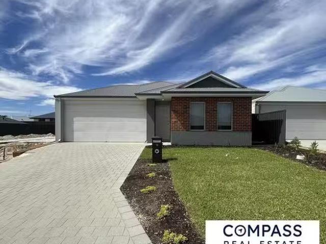 For Rent! 10 Earliglow Street, Bullsbrook, WA 6084