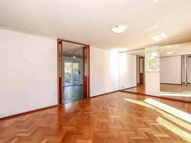 Cozy 10 Ridge Street, South Perth, WA 6151