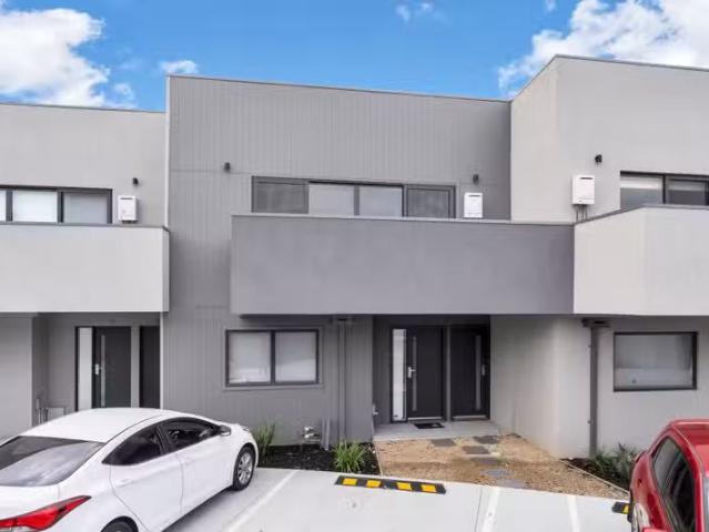 New 110/15 Thomas Street, Laverton VIC 3028