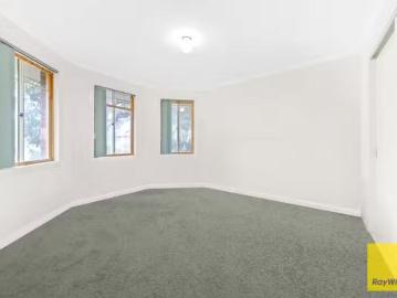 Deal! 1/10 Harrington Street, Altona VIC 3018