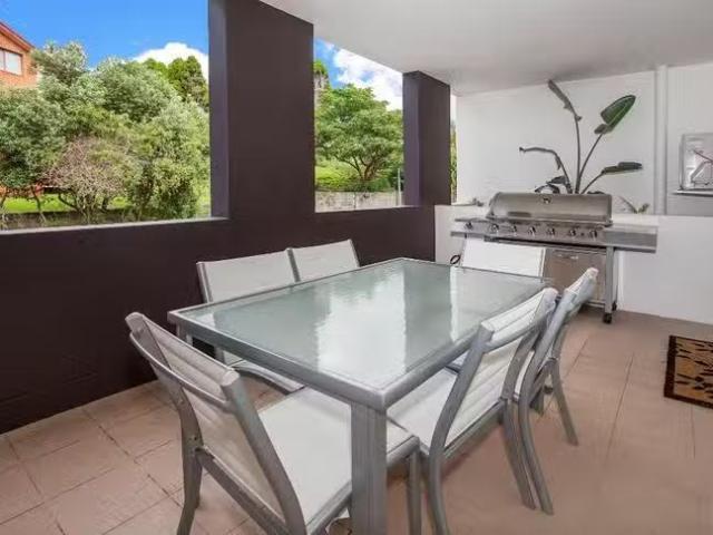 Cheap 11/124 Terralong Street, Kiama, NSW 2533