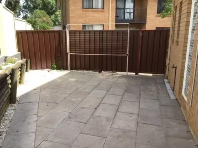 Unique 11/199 Johnston St, TAMWORTH House for rent Listed by.