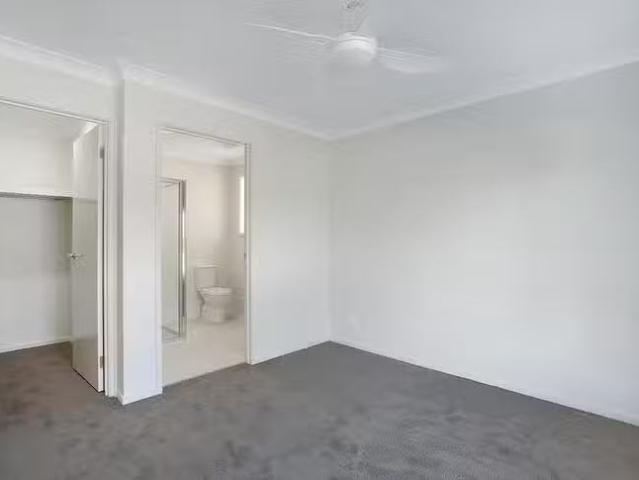 Unique 1/12 Casson Avenue, Cessnock, NSW 2325