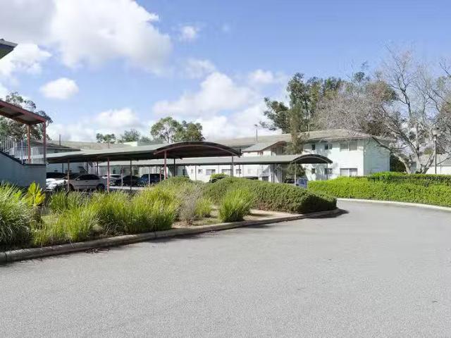 Nice 11/33 Steward Way, Orelia, WA 6167