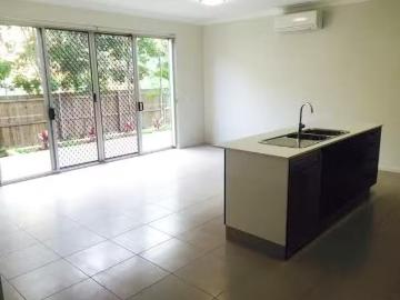 Deal! 1/17 Hows Road, Nundah, QLD 4012