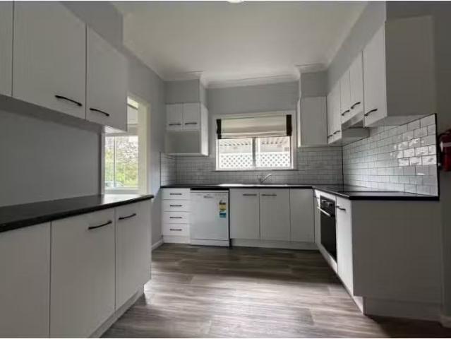 Nice 115 Denison Street, Mudgee House for rent Listed by Jack.