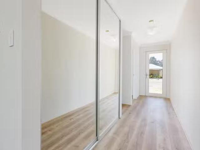 Cozy 11 Blossom Parkway, Henley Brook, WA 6055