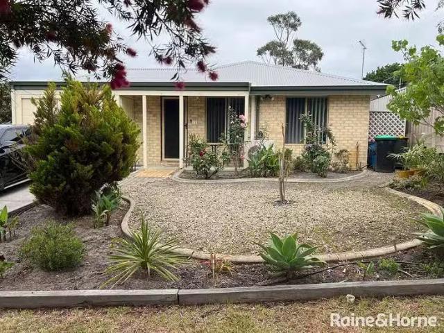 Cheap 11 Drummond Street, Lockyer, WA 6330