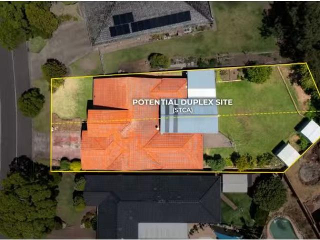 Cozy 11 fishawarra Street, EDENSOR PARK House for rent Listed.
