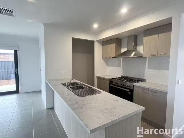 For Rent! 11 Treacey Street, HORSHAM, VIC 3400 House for Rent
