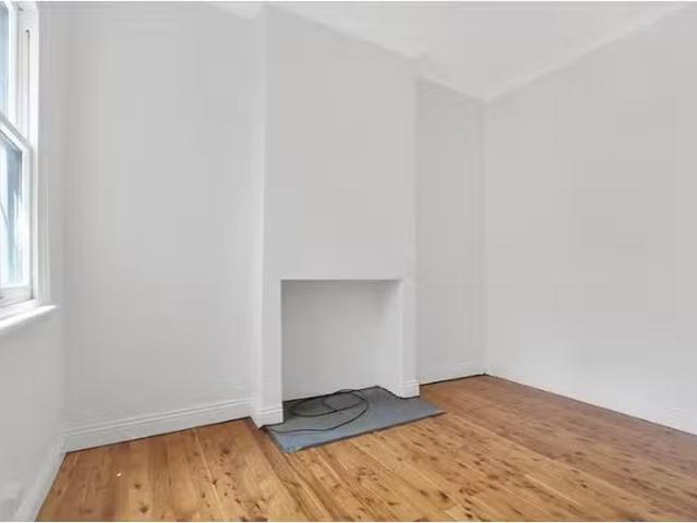 Cozy 1/204 Bronte Road, WAVERLEY Apartment for rent Listed by.