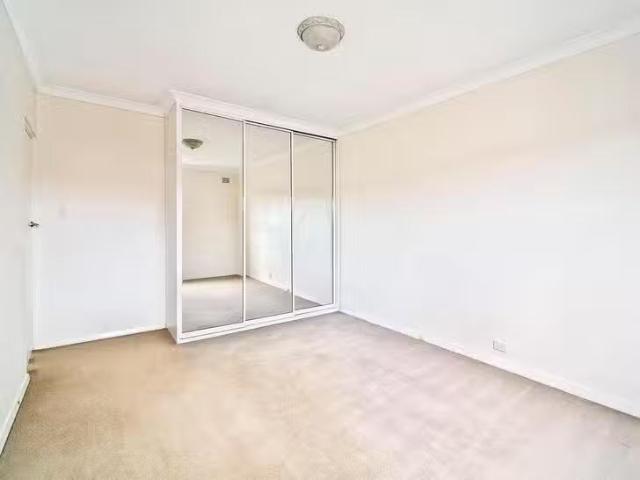 Just in! 12/110 Spit Road, Mosman, NSW 2088