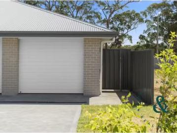 Cozy 121B Macadamia Circuit, MEDOWIE Apartment for rent Liste.
