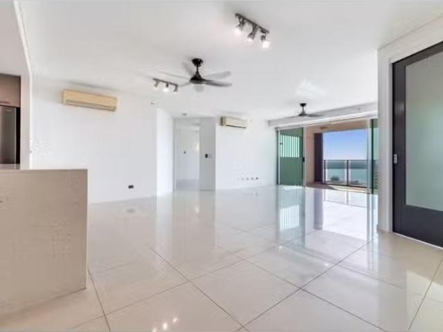 Cheap 122/8A Gardiner Street, Darwin City Apartment for rent.