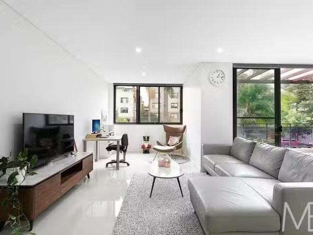 Unique 12/2 6 Buckingham Road, Killara, NSW 2071