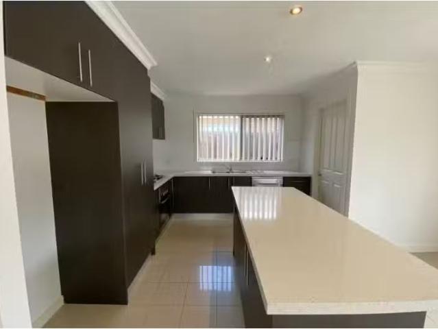 Rental! 1/22 Clarence Street, Geelong West Apartment for rent.