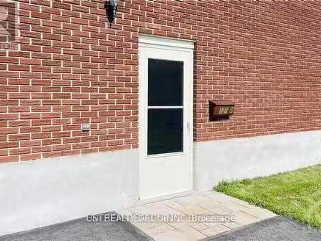 Cheap 127B Centenaire Street, Russell, ON, K0A 1W0 house for.