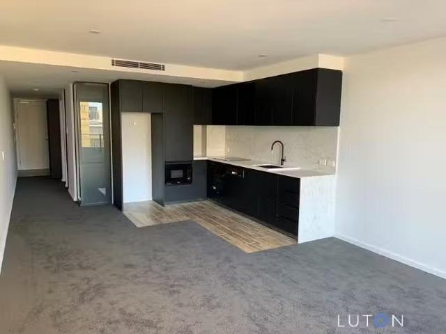 Cozy 124/20 Allara Street, City Apartment for rent Listed by.