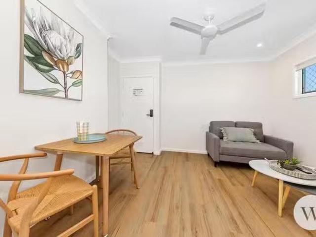 Nice 1/253 Aberdeen Parade, Boondall, QLD 4034