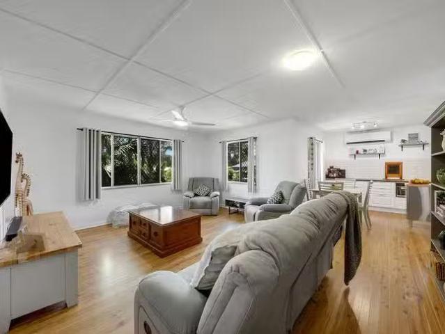 Charming 125 Barney Street, Barney Point, QLD 4680