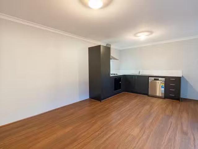 Cheap 128 A Weewar Circuit, South Yunderup, WA 6208