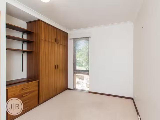 Just in! 12 More Crescent, Bull Creek, WA 6149