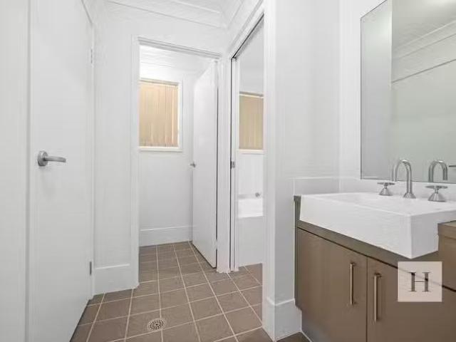Unique 12 Albert Warner Drive, Warnervale, NSW 2259
