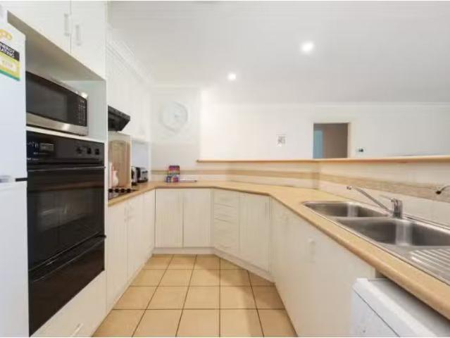 Cheap 12 Chestnut Close, Mudgee House for rent Listed by Kimb.