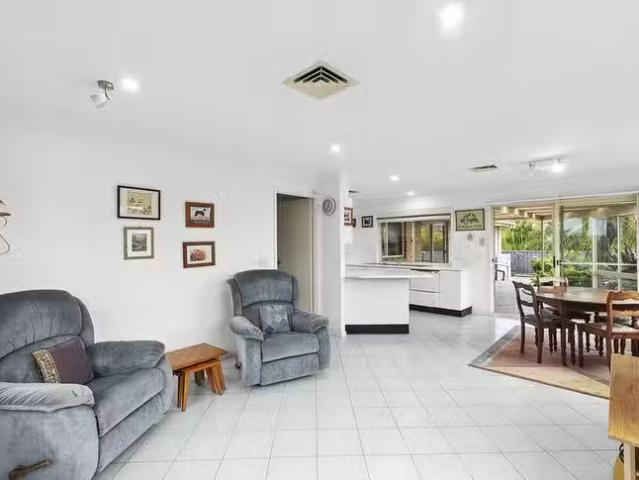 Nice 12 Hawthorn Street, Loftus, NSW 2232
