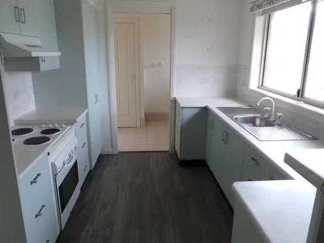 Rental! 12A The Retreat, Hillvue, NSW 2340