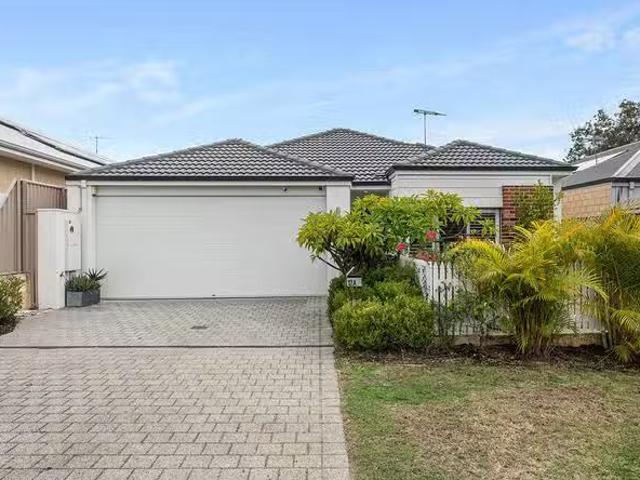 For Rent! 12A Benepart Road, Coolbellup, WA 6163