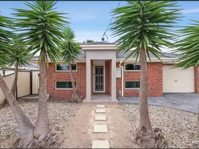 Rental! 133 Calder Highway, Diggers Rest VIC 3427