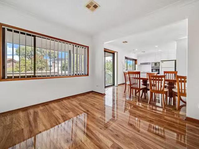 Rental! 135 Dumas Street, Mckellar, ACT 2617