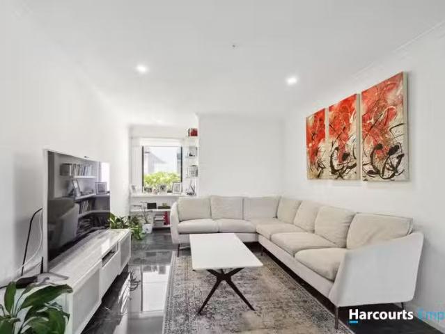 New 1/39 Calais Road, SCARBOROUGH, WA 6019 House for Rent