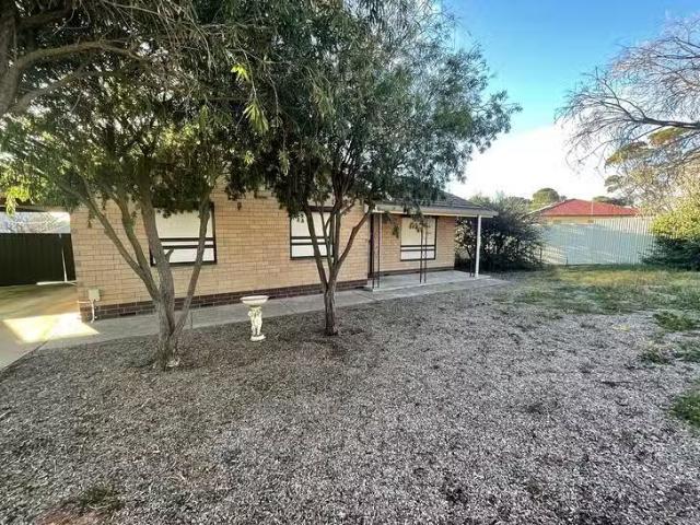 Cozy 139 Carlton Parade, Port Augusta, SA 5700