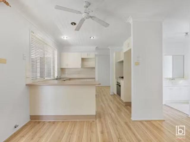 Rental! 13 Nymboida Court, BLUE HAVEN House for rent Listed b.