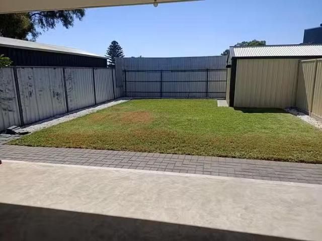 Nice 13 Owen Street, Seaton, SA 5023